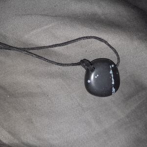 Black Stone Pendant Necklace Pick Up Only